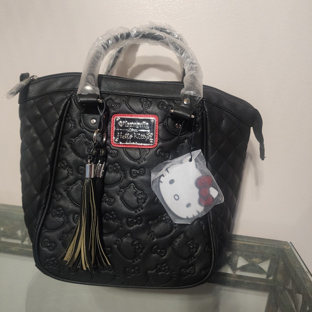 NEW WITH TAGS Juicy Couture Black Quilted Tote with Tassels